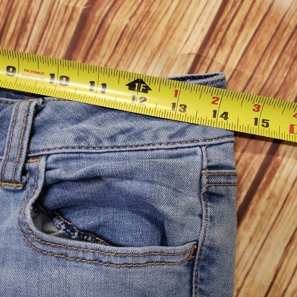 American Eagle Light Wash Stretchy Jeggings Jeans - Picture 8 of 9